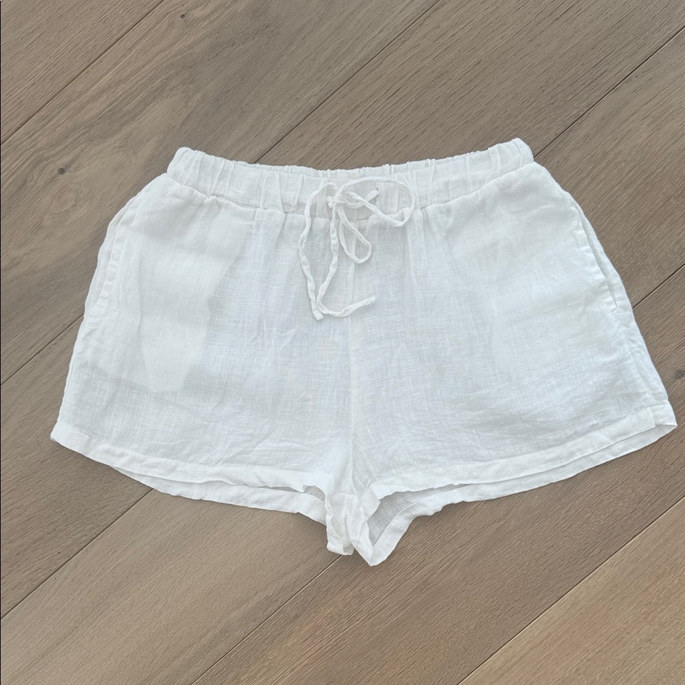 Mikuta White Linen Shorts Medium